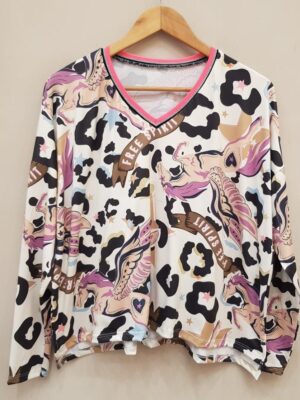 REMERA SUBLIMADA ESCOTE V  M/LARGA "CABALLO ALADO"